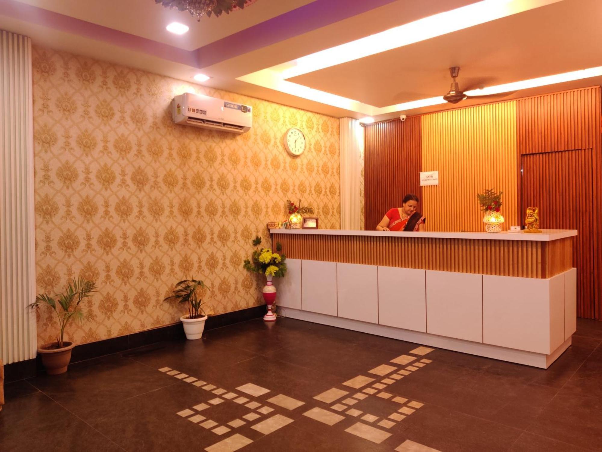 ניו דלהי Hotel Delhi Airport Plaza Igi Airport מראה חיצוני תמונה